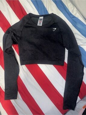 Gymshark Black Heathered Cropped Long Sleeve Top